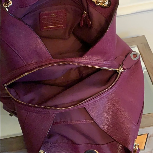 Coach Bag - Picture 4 of 6